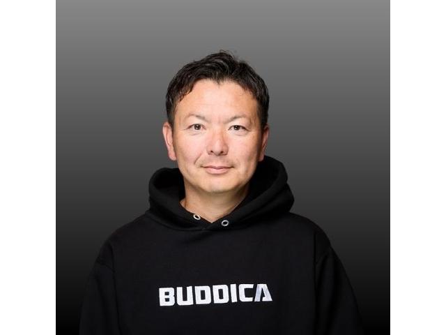 スタッフ紹介1