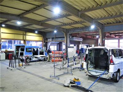 「鈑金・塗装」