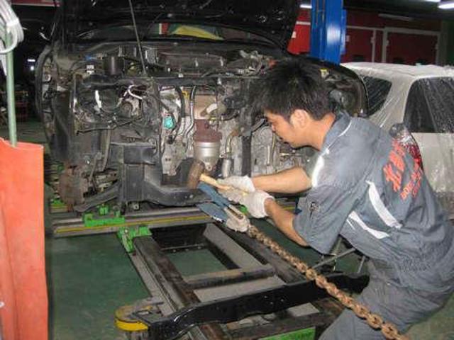 (株)北部ボディ2