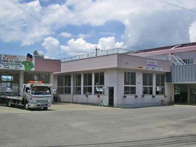 (有)上園自動車鈑金塗装の画像