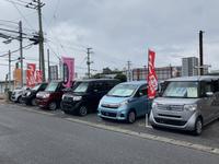 モノレールてだこ浦西駅近くに新規オープン！
お求めやすい軽自動車を専門にとりそろえております。