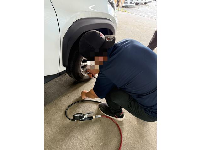 作業しております。