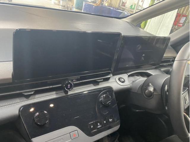 日産　セレナ　フリップダウン取付