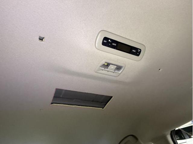 日産　セレナ　フリップダウン取付