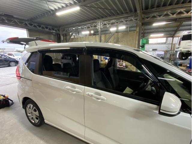 ホンダ　フリード　外装品・エアロパーツ取付・バイザー取付