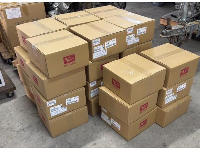 トヨタ　ライズ　
カーナビ取り付け　法人様依頼
同一車種　同一ナビ取付
計50台
