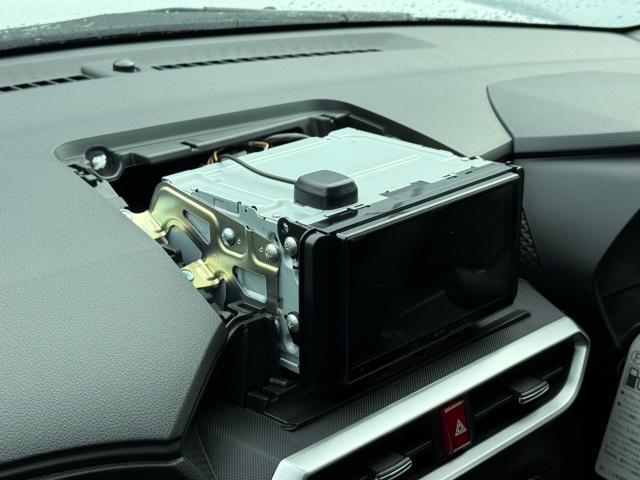 トヨタ　ライズ　
カーナビ取り付け　法人様依頼
同一車種　同一ナビ取付
計50台
