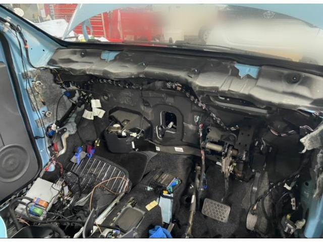 フィアット　５００　
エバポレーター交換