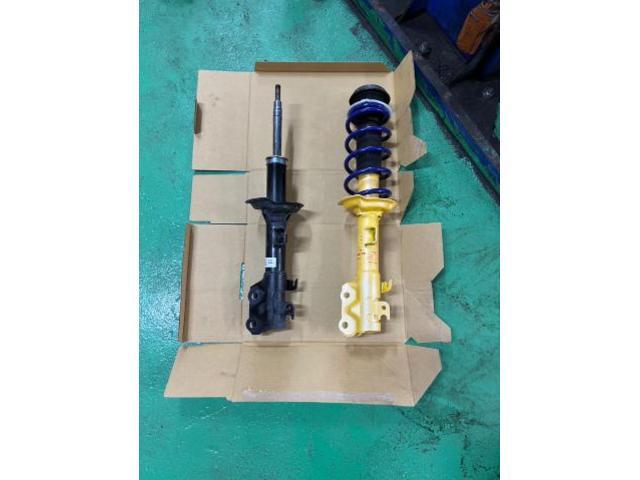 ホンダ　Ｎ－ＢＯＸカスタム
サスペンション・足回り交換