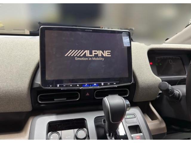 ホンダ　フリード　
アルパイン　ディスプレイオーディオ取り付け