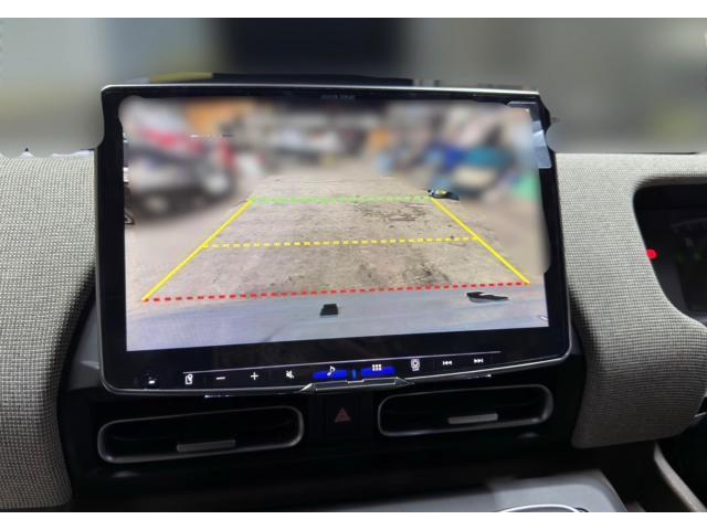 ホンダ　フリード　
アルパイン　ディスプレイオーディオ取り付け