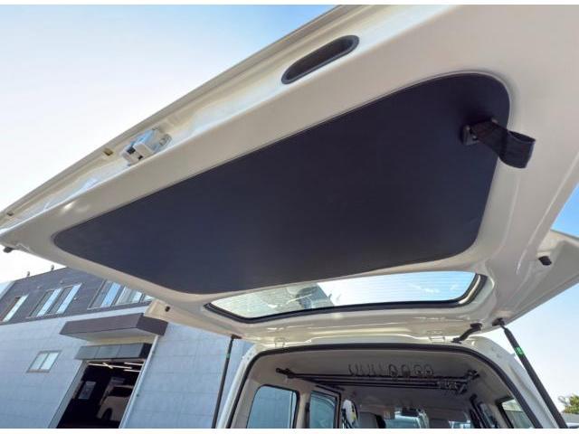 トヨタ　ライトエースバン　
バックカメラ取り付け