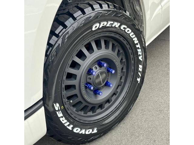 FLEXオリジナルホイール　フレックスオリジナルパーツ　カスタム　トヨタ　ハイエースバン　ハイエースワゴン　フレックスハイエースベース大阪 堺市 美原区 大阪市 松原市 和泉市 東大阪