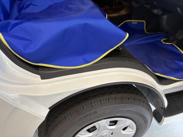 愛車の傷防止に！　トヨタ　ハイエースバン　ハイエースワゴン　フレックスハイエースベース大阪 堺市 美原区 大阪市 松原市 和泉市 東大阪