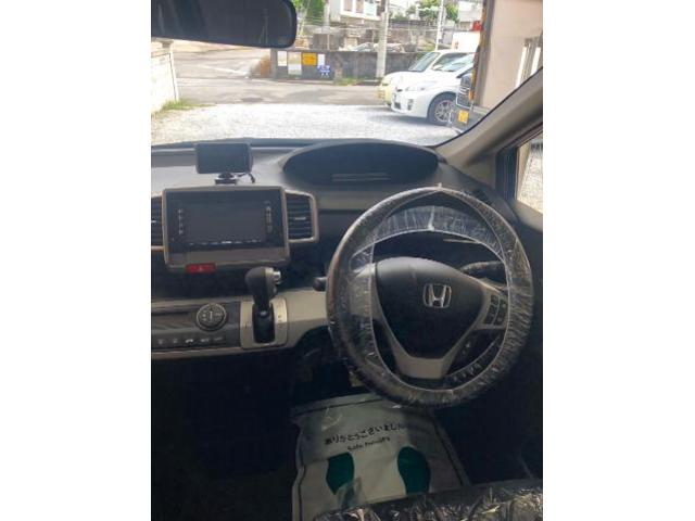 ホンダ　フリード　クリーニング・清掃 納車前仕上げ　中古車商品化　車の磨き　沖縄県　沖縄市　うるま市　北中城村　北谷町
