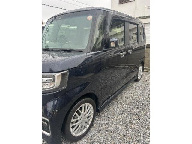 ホンダ　Ｎ－ＢＯＸカスタム　クリーニング・清掃 展示前仕上げ　中古車商品化　車の磨き　沖縄県　沖縄市　うるま市　北中城村　北谷町