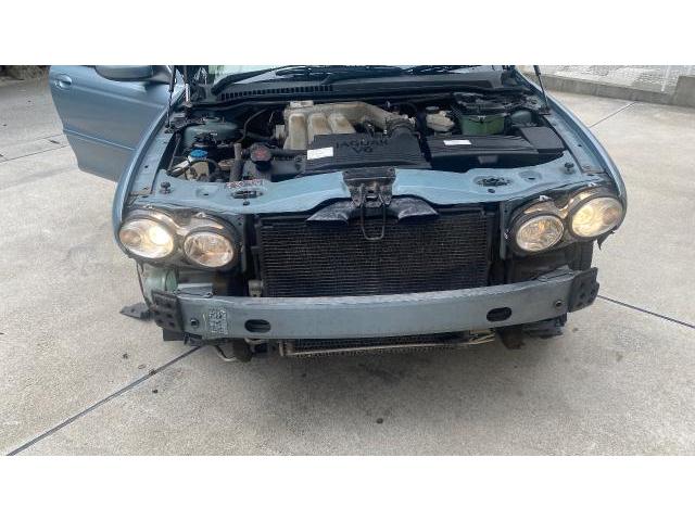 ジャガー　Ｘタイプ　エンジン不調ヘッドライト不調　修理