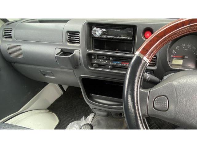 トヨタ ピクシストラック　エアコン修理　ダイハツ ハイゼット　S211U