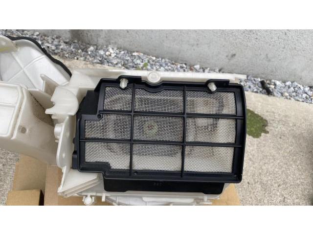 トヨタ ピクシストラック　エアコン修理　ダイハツ ハイゼット　S211U