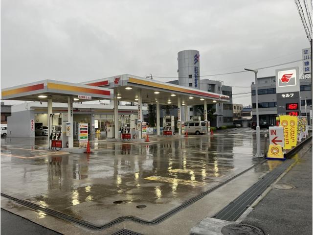 ピッカーズセルフ四日市浜田給油所店