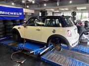 「こまっちゃん」BMW MINI R56 クーパーS  コニカルスポーク MINI R56にコニカルスポーク取付です！｜グーネットピット