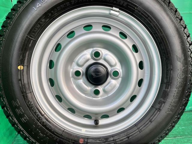 ダイハツ純正　ハイゼット新車取り外しホイール　4本セットのナット付き