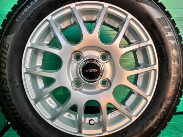 軽自動車用13インチスタッドレスセット入庫です! TOPRUN 13 軽自動車用13インチスタッドレスセット入庫です! TOPRUN 13