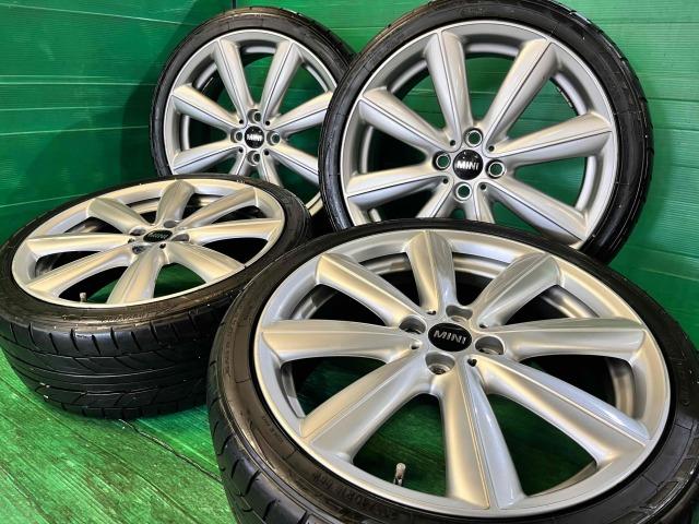 4穴ミニ純正18インチ入庫です! ミニ純正VスポークR133 18 4穴ミニ純正18インチ入庫です! ミニ純正VスポークR133 18
