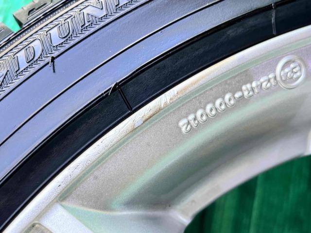 MINI MINI パーツ情報
ミニ3ドア、5ドアのF55、F56、F57などに装着できる17インチスタッドレスセット入庫です!
MAKジャッキー 17インチ ダンロップスタッドレス付!