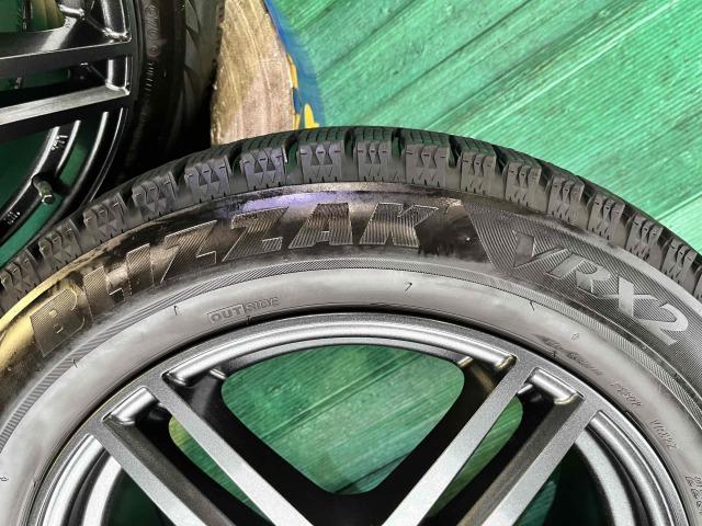 MINI MINI パーツ情報
ミニクロスオーバー、BMW X1、X2に装着できる17インチスタッドレスセット入庫です!
ユーロデザインEIGER 17インチ 溝たっぷりブリヂストンスタッドレス付!