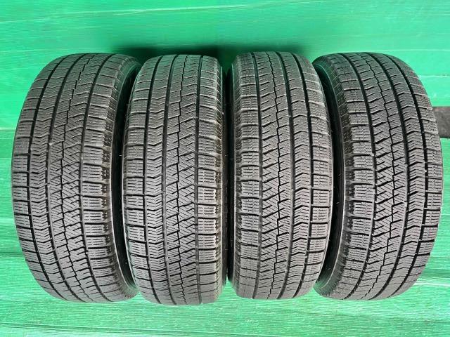 トヨタ　ノア　パーツ情報
ノア、VOXYなどに装着できる15インチスタッドレスセット入庫です！
NIRVANA　15インチ　ブリヂストンスタッドレス付！