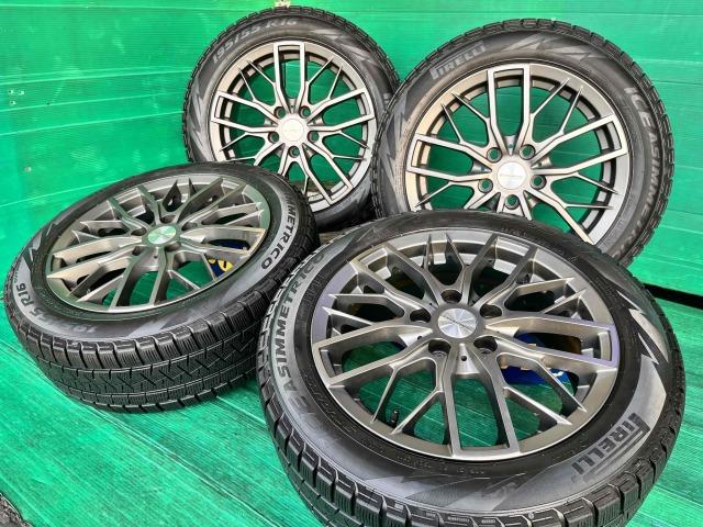 ＭＩＮＩ　ＭＩＮＩ　パーツ情報
ミニ3ドア、5ドアに装着できる16インチスタッドレスセット入庫です！
ユーロバーン　16インチ　ピレリスタッドレス付！