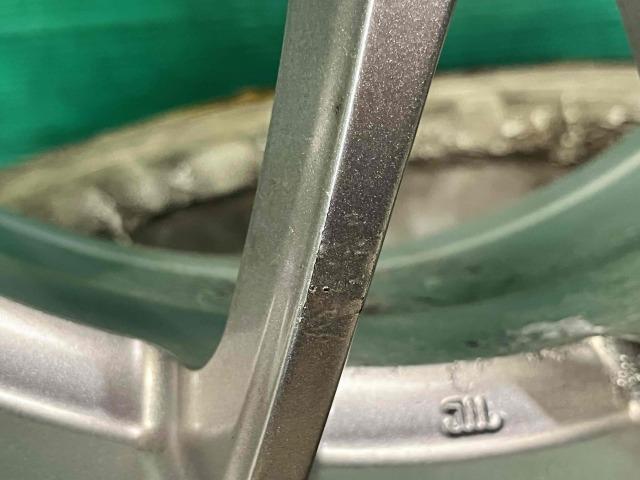 トヨタ　プリウス　パーツ情報
プリウス、ウィッシュ、カローラスポーツなどに装着できる16インチセット入庫です！
エコフォルム　16インチ　ミシュラン付！