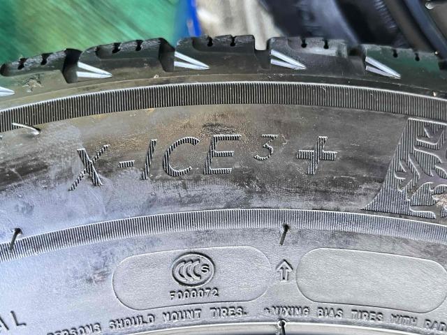 ＭＩＮＩ　ＭＩＮＩ　パーツ情報
ミニクロスオーバー、BMW X1、X2に装着できる17インチスタッドレスセット入庫です！
ユーロバーンMTX　17インチ　ミシュランスタッドレス付！