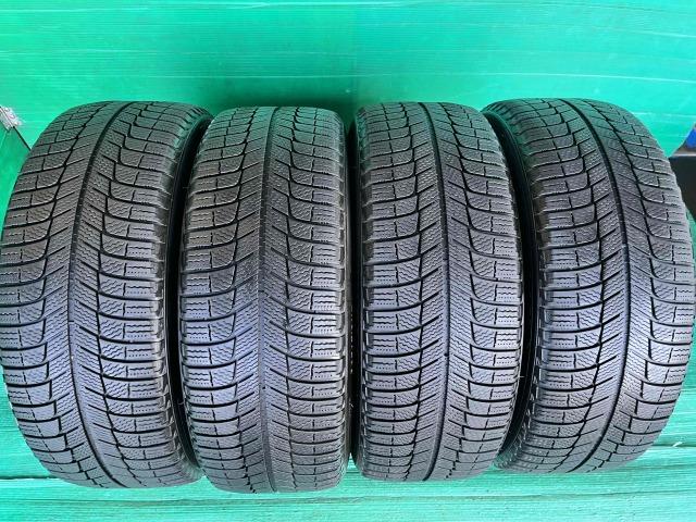 ＭＩＮＩ　ＭＩＮＩ　パーツ情報
ミニクロスオーバー、BMW X1、X2に装着できる17インチスタッドレスセット入庫です！
ユーロバーンMTX　17インチ　ミシュランスタッドレス付！