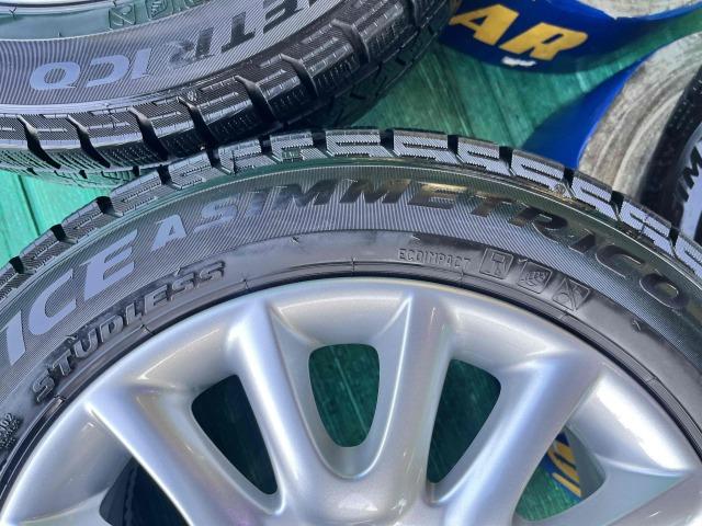 ＭＩＮＩ　ＭＩＮＩ　パーツ情報
ミニ3ドア、5ドアに装着できる純正16インチスタッドレスセット入庫です！
ミニ純正ビクトリースポーク495　16インチ　ピレリスタッドレス付！