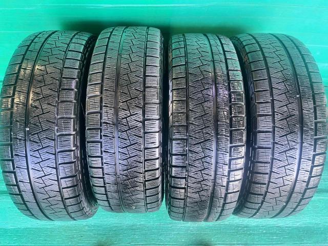 ＭＩＮＩ　ＭＩＮＩ　パーツ情報
ミニ3ドア、5ドアに装着できる純正16インチスタッドレスセット入庫です！
ミニ純正ビクトリースポーク495　16インチ　ピレリスタッドレス付！