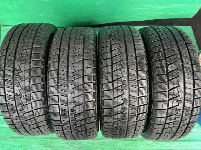 ＭＩＮＩ　ＭＩＮＩ　パーツ情報
ミニクロスオーバー、BMW X1、X2に装着できる17インチスタッドレスセット入庫です！
スパルコバラーレ　17インチ　ネクセン製溝たっぷりスタッドレス付！