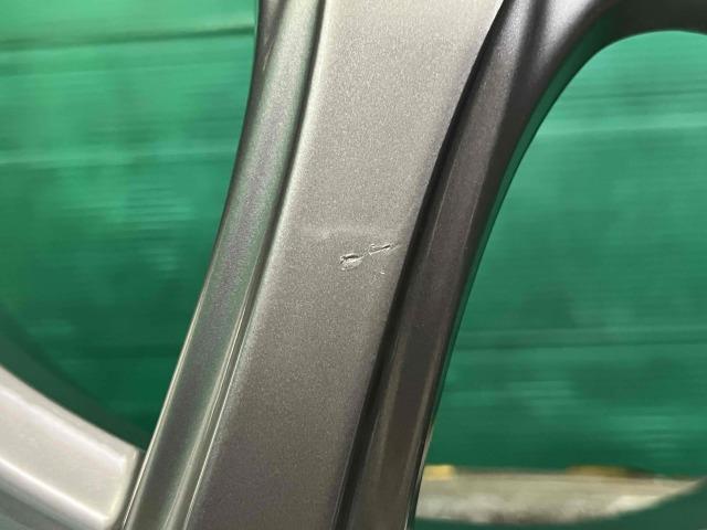 トヨタ　ノア　パーツ情報
ノア、VOXY、ステップW、アクセラなどに装着できる16インチスタッドレスセット入庫です！
MILLOUS　16インチ　ピレリスタッドレス付！