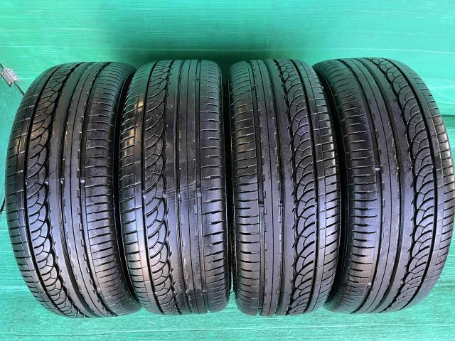 ＭＩＮＩ　ＭＩＮＩ　パーツ情報
ミニ3ドア、5ドアに装着できる純正18インチ入庫です！
ミニ純正コーンスポーク507　18インチ　溝たっぷりタイヤ付！