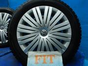 フォルクスワーゲンポロ（6R）純正スチールホイールの