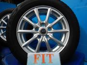 トヨタ プリウスα パーツ情報 プリウスアルファ、現行ノア、VOXY