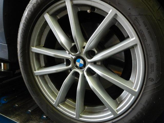 BMW現行モデル3シリーズツーリングにホイール装着です。 4 BMW現行モデル3シリーズツーリングにホイール装着です。 4