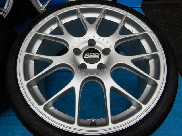 ＢＭＷ　３シリーズ（Ｆ３０，Ｆ３１），４シリーズ（Ｆ３２，Ｆ３６）に装着できる
ＢＢＳ　ＣＨ－Ｒの２０インチ入庫しました！