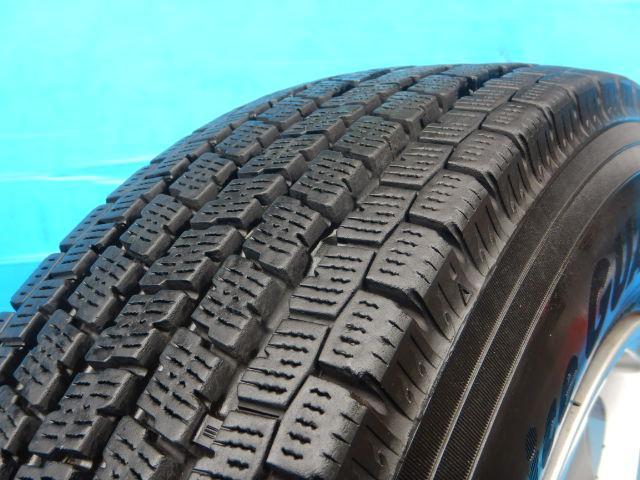 NV200専用！ラストラーダ+ダンロップ製165/80R14LTスタッドレス！