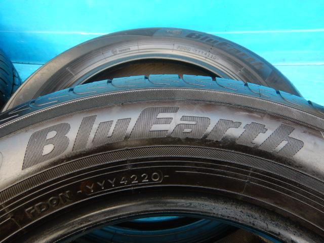 2020年製溝たっぷり中古タイヤ入庫です。
ヨコハマブルーアース　195/65R15　4本
ノア、ＶＯＸＹ，エスクァイア、セレナ、ステップワゴン、プリウスなどに！