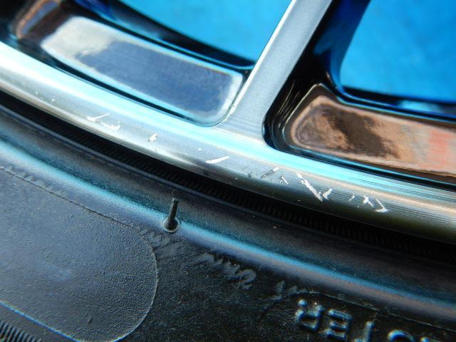 コンパクト系やＭＩＮＩに装着できる走り系１７インチ入庫です！
ウェッズＳＡ２０Ｒ　１７インチ
アクア、ヤリス、ヴィッツ、フィット、キューブ、スイフト、ＭＩＮＩなどに！