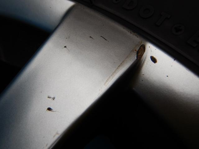 ＢＭＷ　Ｘ３，Ｘ４に装着できる１７インチスタッドレスセット入庫しました！
モーテックグレン　１７インチ　ブリヂストンスタッドレス付き