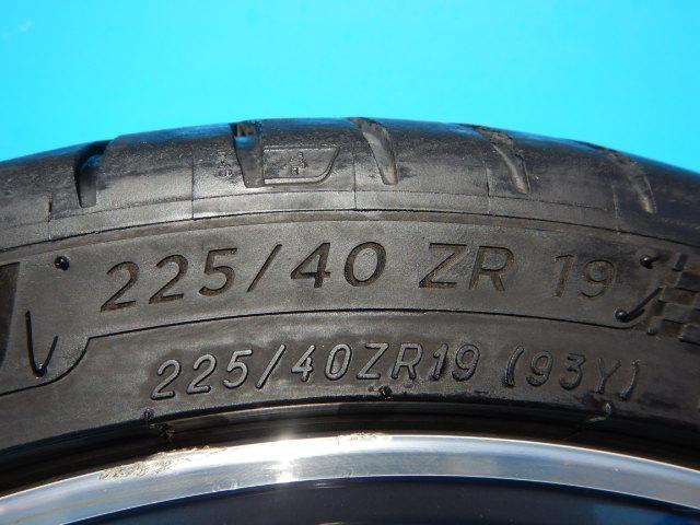 ＢＭＷ４シリーズＭスポーツオプション純正１９インチ入庫しました！
ＢＭＷ純正ダブルスポーク４４２Ｍ　ミシュラン付き！