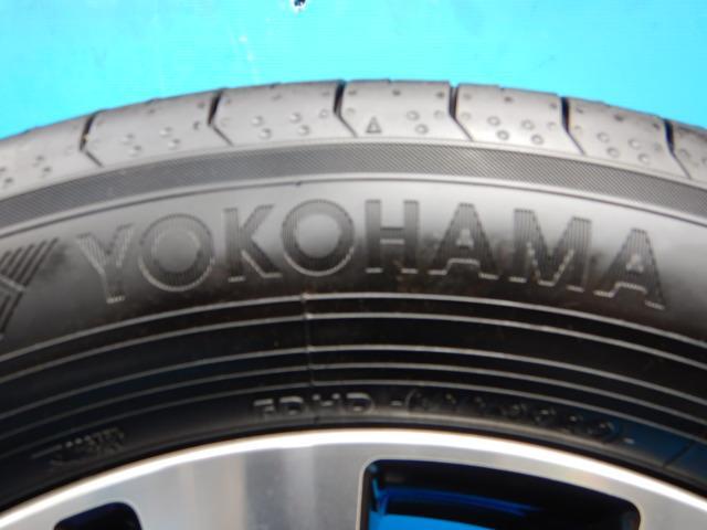 タイヤの溝たっぷりのスバルアウトバック純正18インチ入庫しま タイヤの溝たっぷりのスバルアウトバック純正18インチ入庫しま
